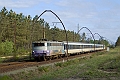 La BB 9306 En Voyage assurant le Lunéa Nice - Irun (en passant par Bordeaux) vient de passer Morcenx le 02.05.2009